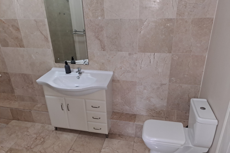 3 Bedroom Property for Sale in Summerstrand Eastern Cape